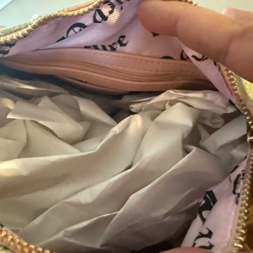 Juicy Couture Juicy Fan Club Shoulder Bag